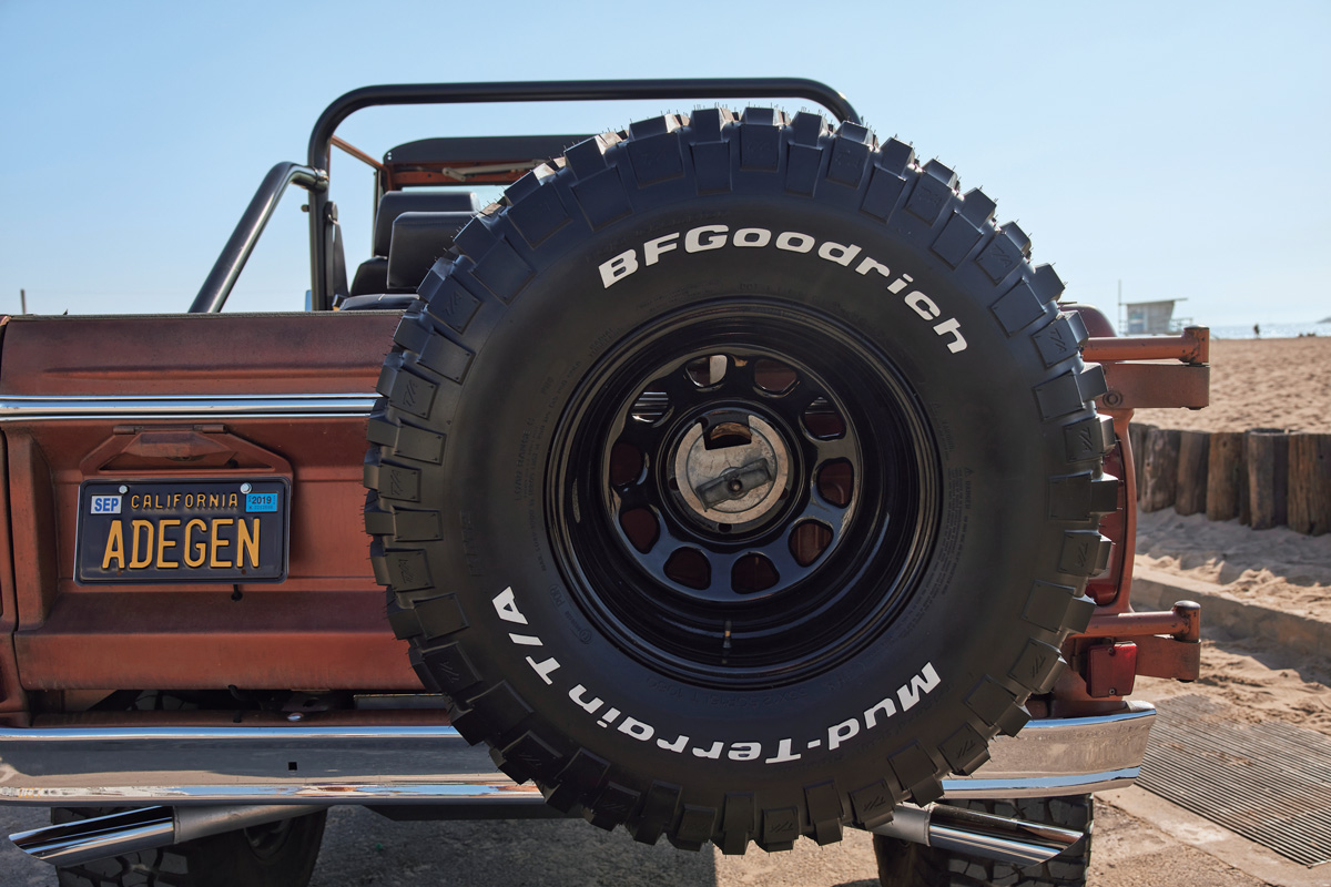 カリフォルニアの「くるまにあ」 vol.37Ford Bronco 1973［フォード ブロンコ 1973］ | Lifestyle | Safari  Online